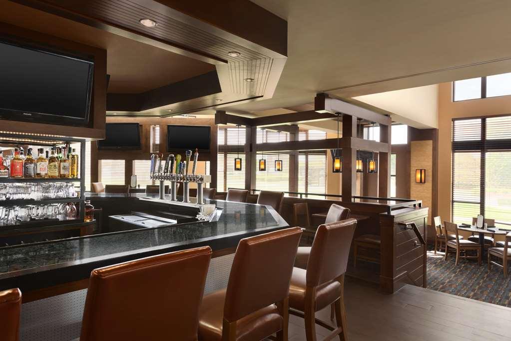 Doubletree By Hilton Bradley International Airport Hotel Windsor Locks Room photo
